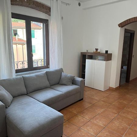Casa Nanda Apartment Carrara Bagian luar foto
