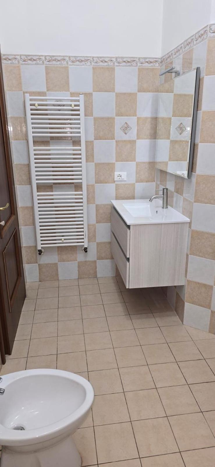Casa Nanda Apartment Carrara Bagian luar foto